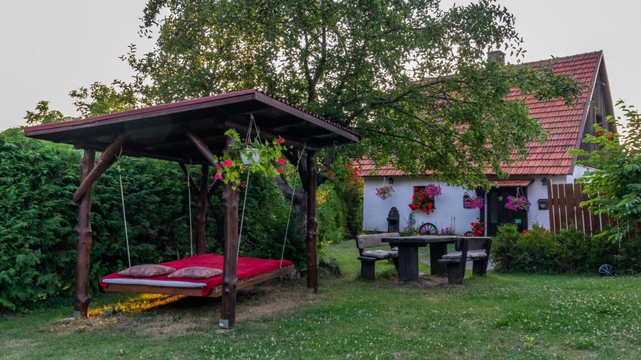 Holiday Home Gorski Lazi Trsce ภายนอก รูปภาพ