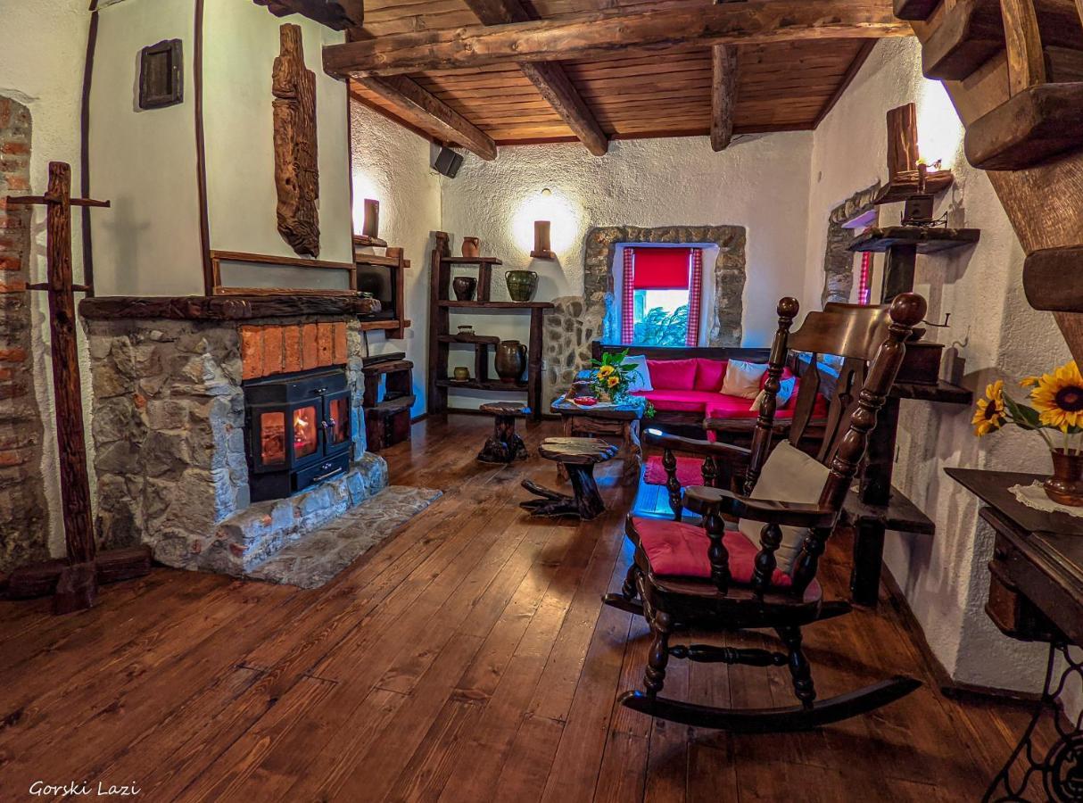 Holiday Home Gorski Lazi Trsce ภายนอก รูปภาพ
